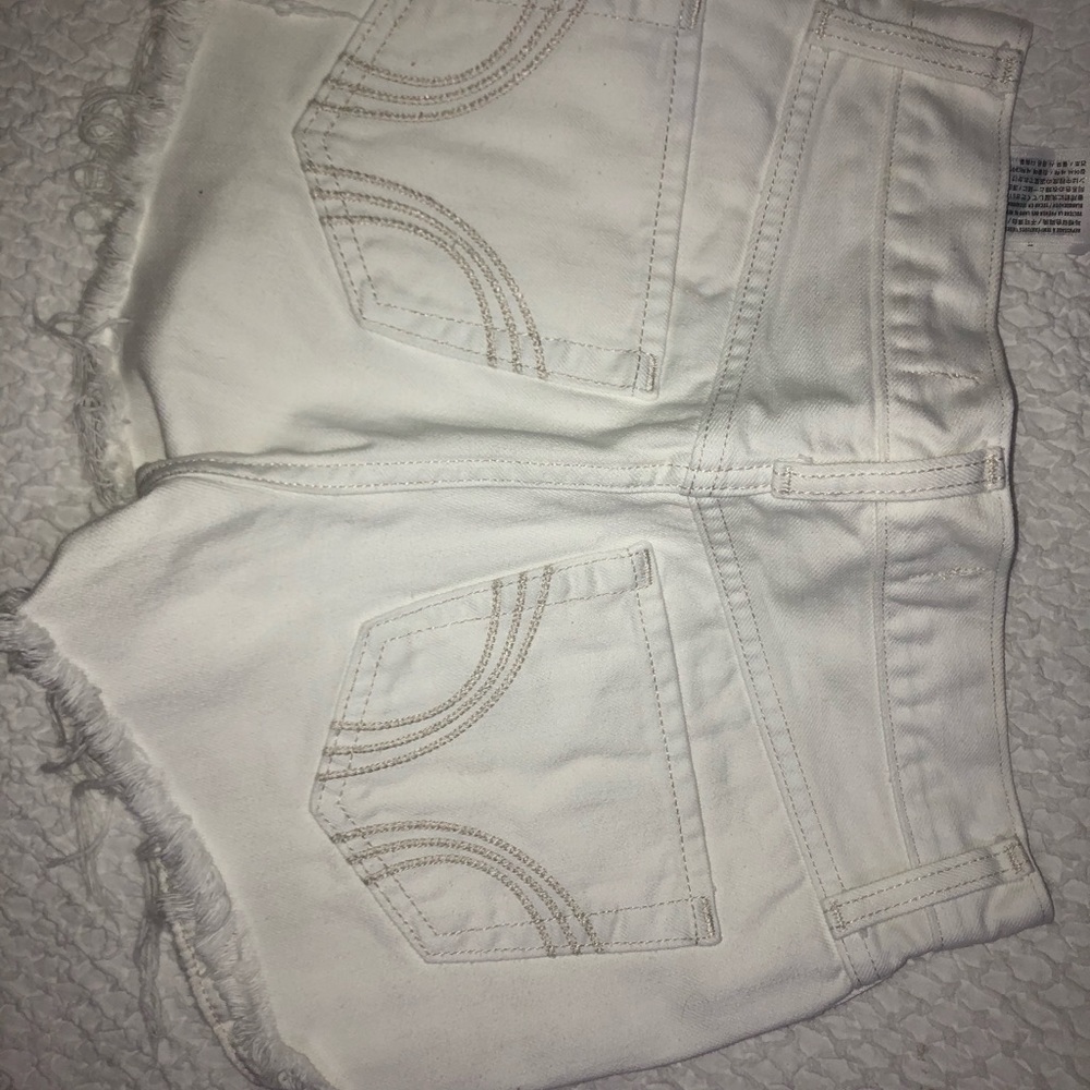 Hollister White High rise shorts
